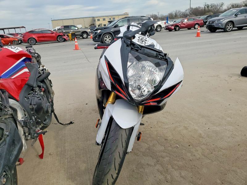 2019 Suzuki GSX-R750