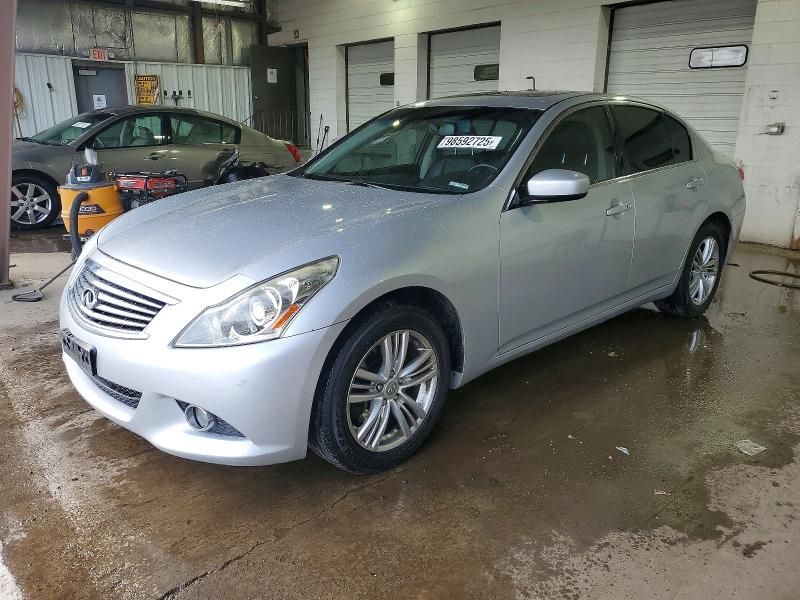 2013 Infiniti G37