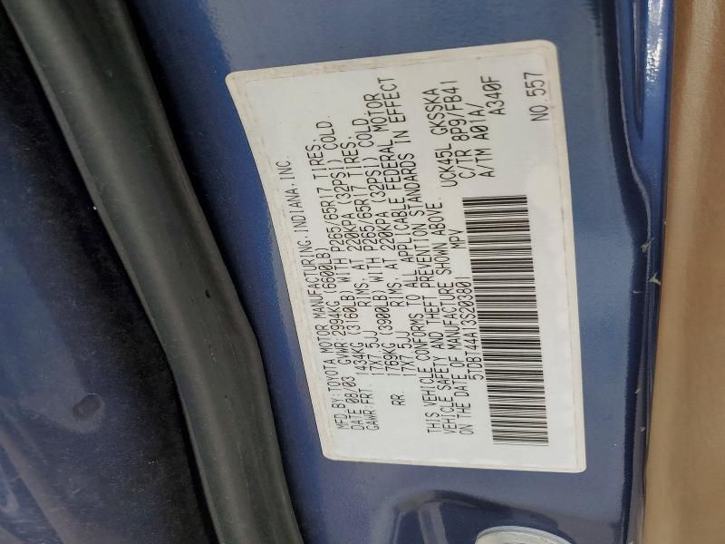 2003 Toyota Sequoia SR5