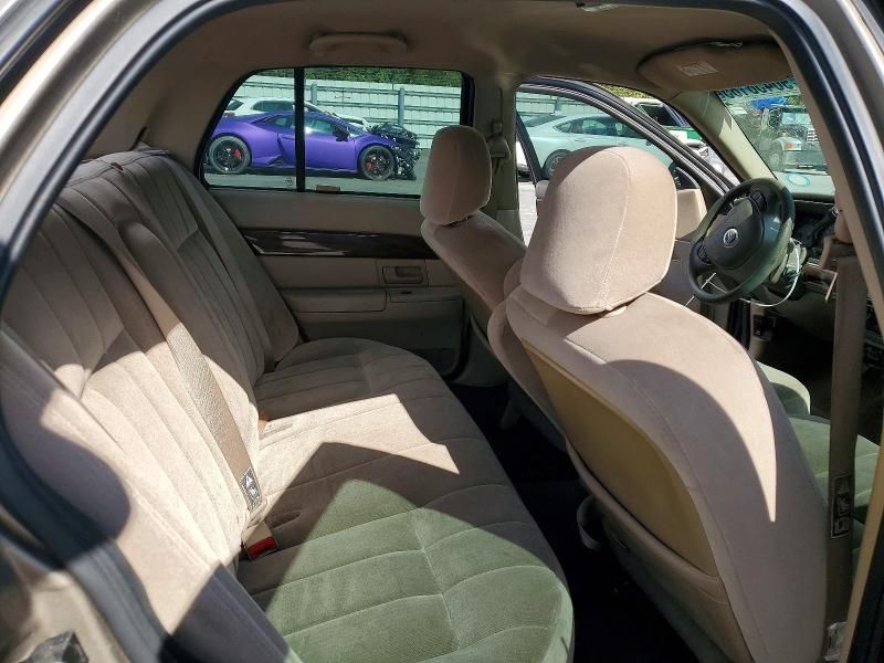 2003 Mercury Grand Marquis gs