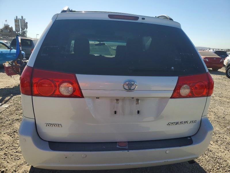 2009 Toyota Sienna xle