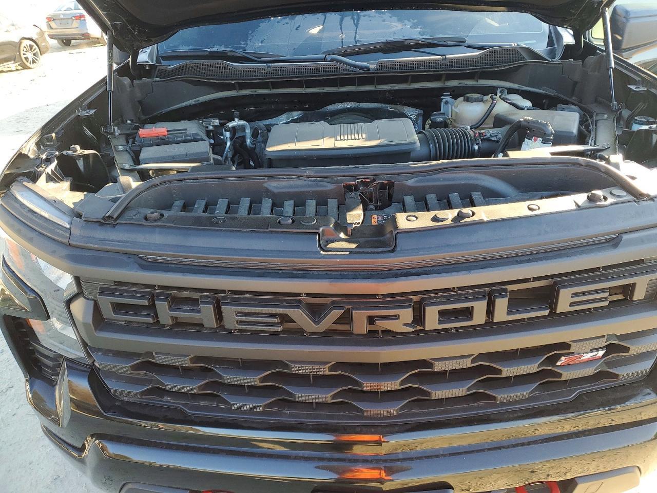 2024 Chevrolet Silverado K1500 Trail Boss Custom