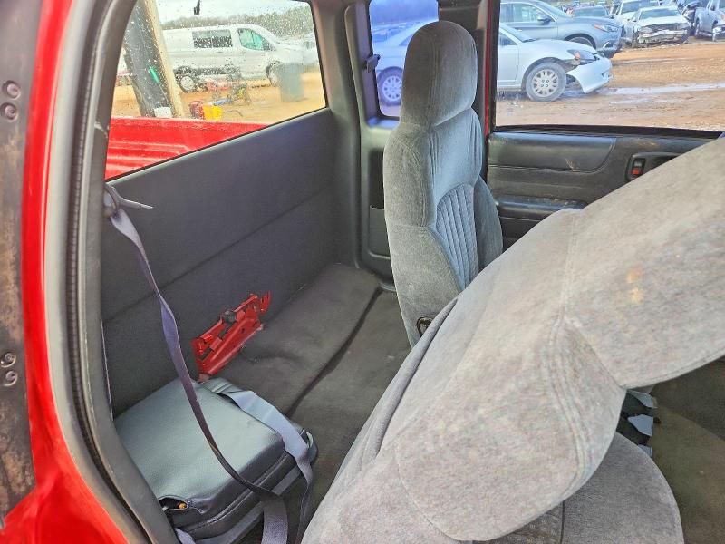 1999 Chevrolet S Truck S10