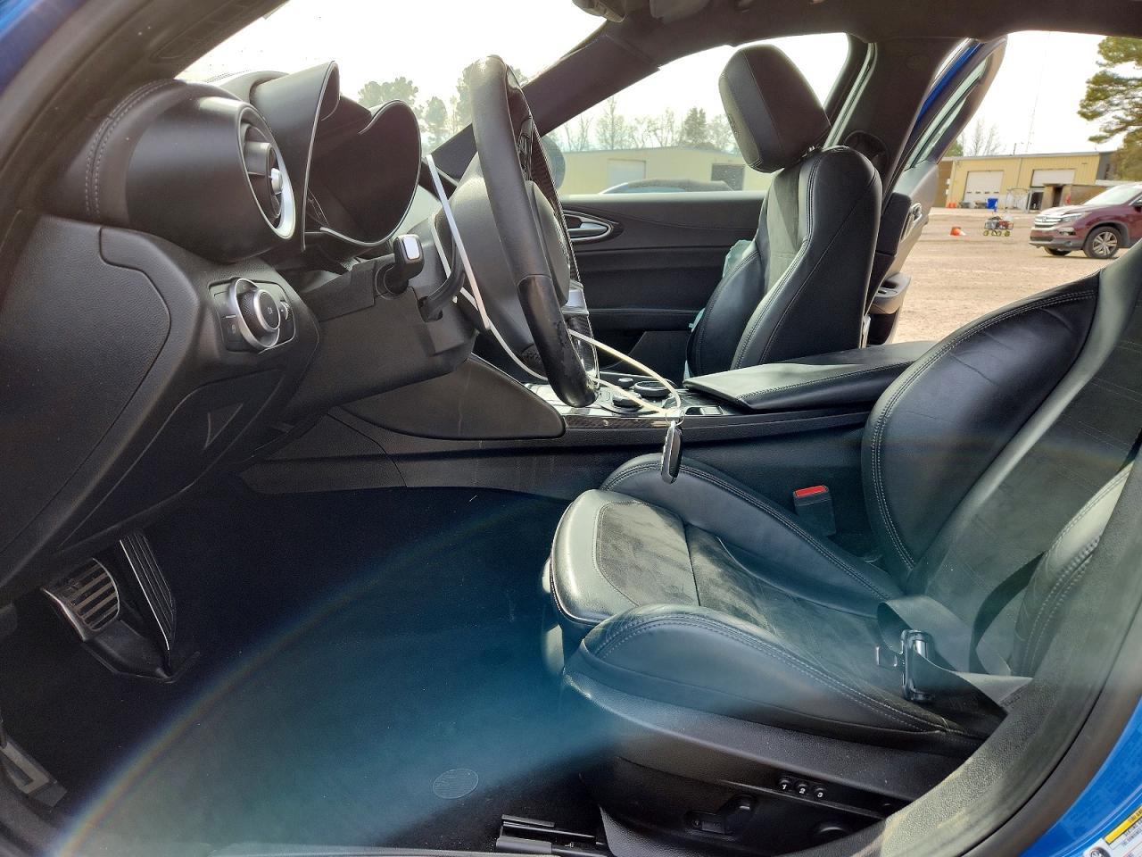 2017 Alfa Romeo Giulia Quadrifoglio