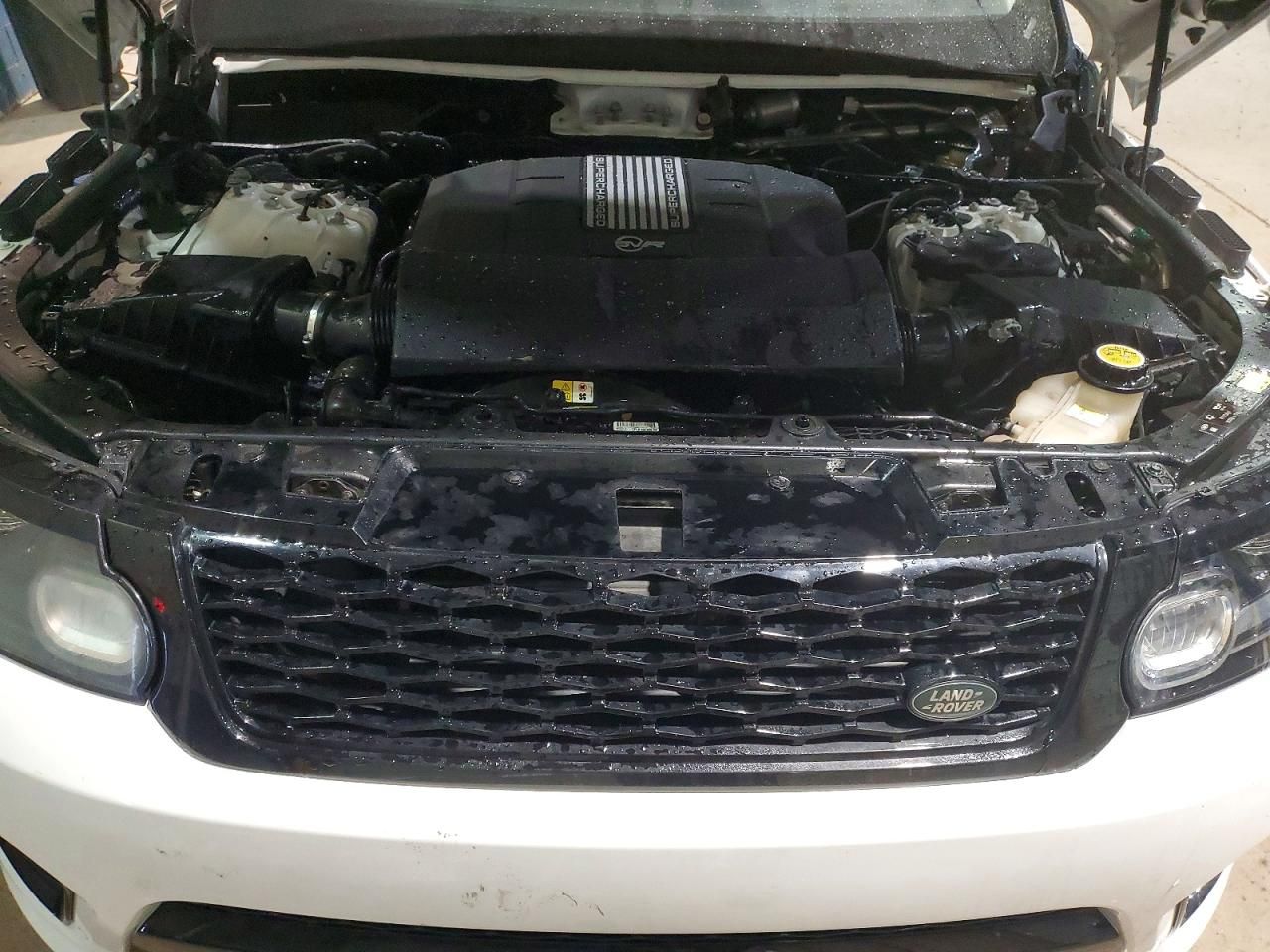 2016 Land Rover Range Rover Sport svr