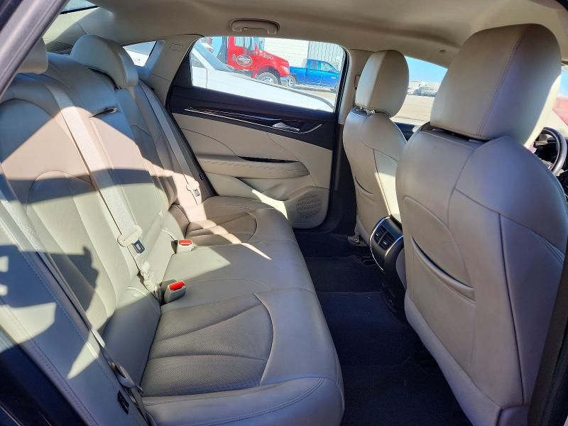 2018 Buick Lacrosse Premium