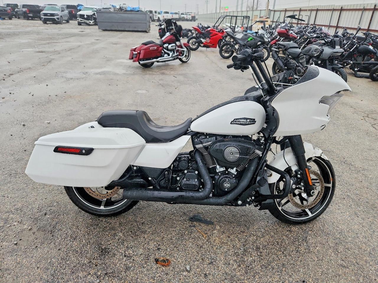 2025 Harley-Davidson Fltrx