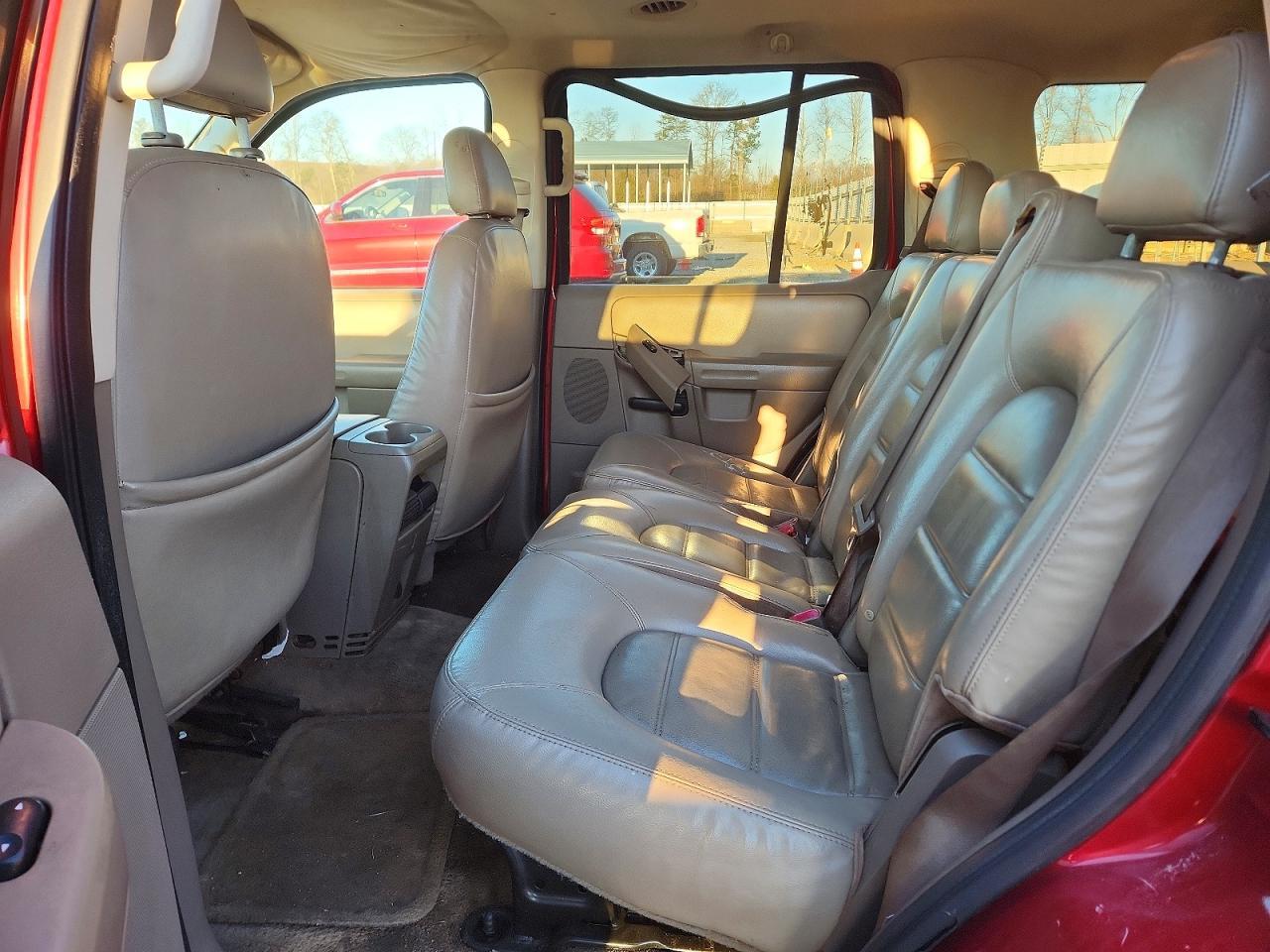 2005 Ford Explorer xlt