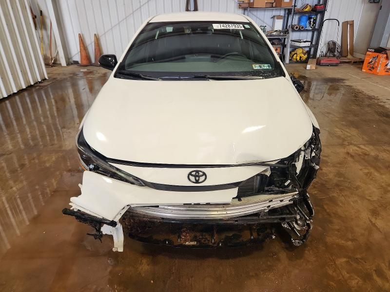 2022 Toyota Corolla se Nightshade Edition