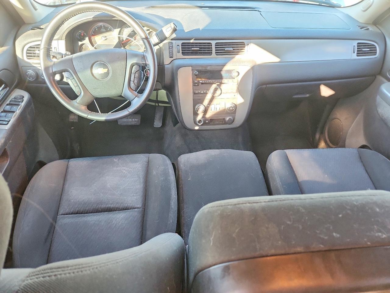 2010 Chevrolet Suburban K1500 ls