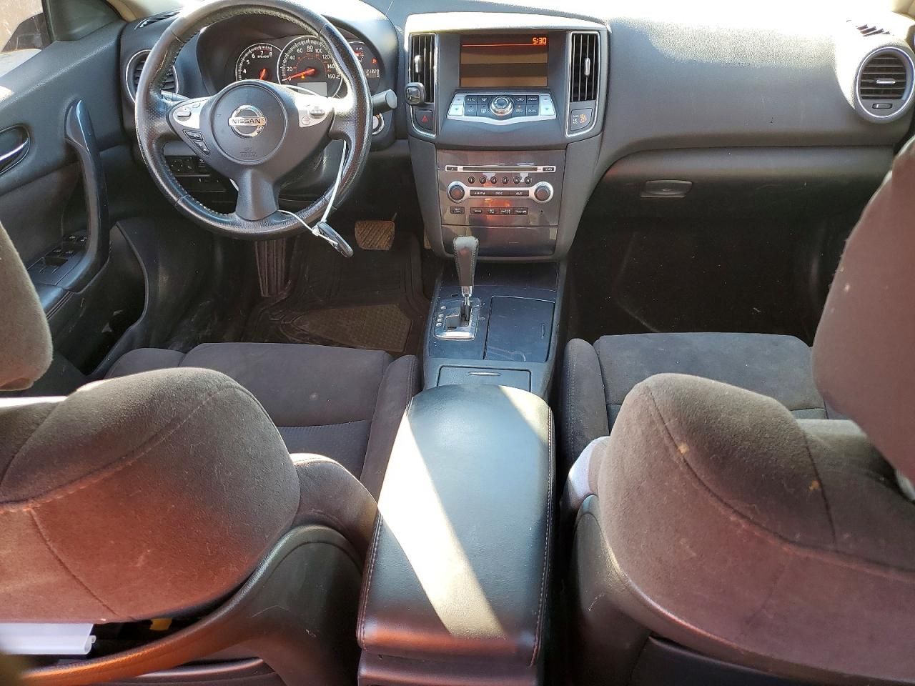 2012 Nissan Maxima s