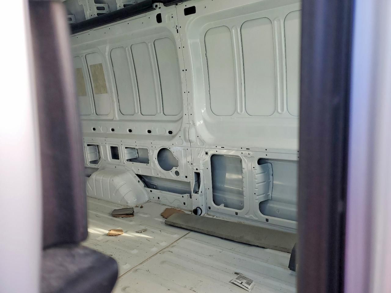 2025 Ford Transit T-250