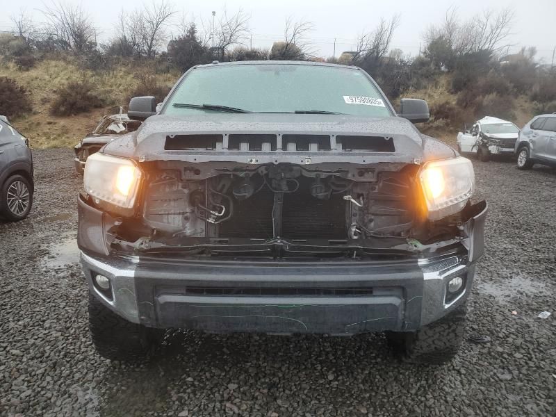 2015 Toyota Tundra Crewmax SR5
