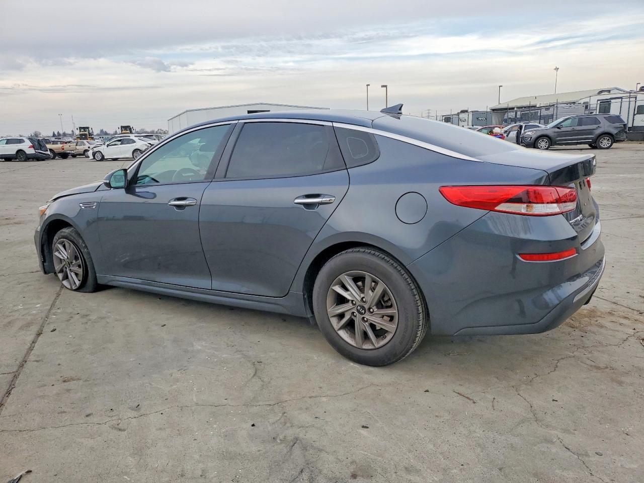 2020 KIA Optima lx