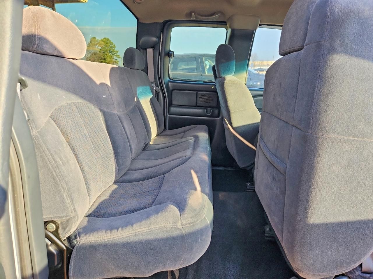 2002 Chevrolet Silverado C1500