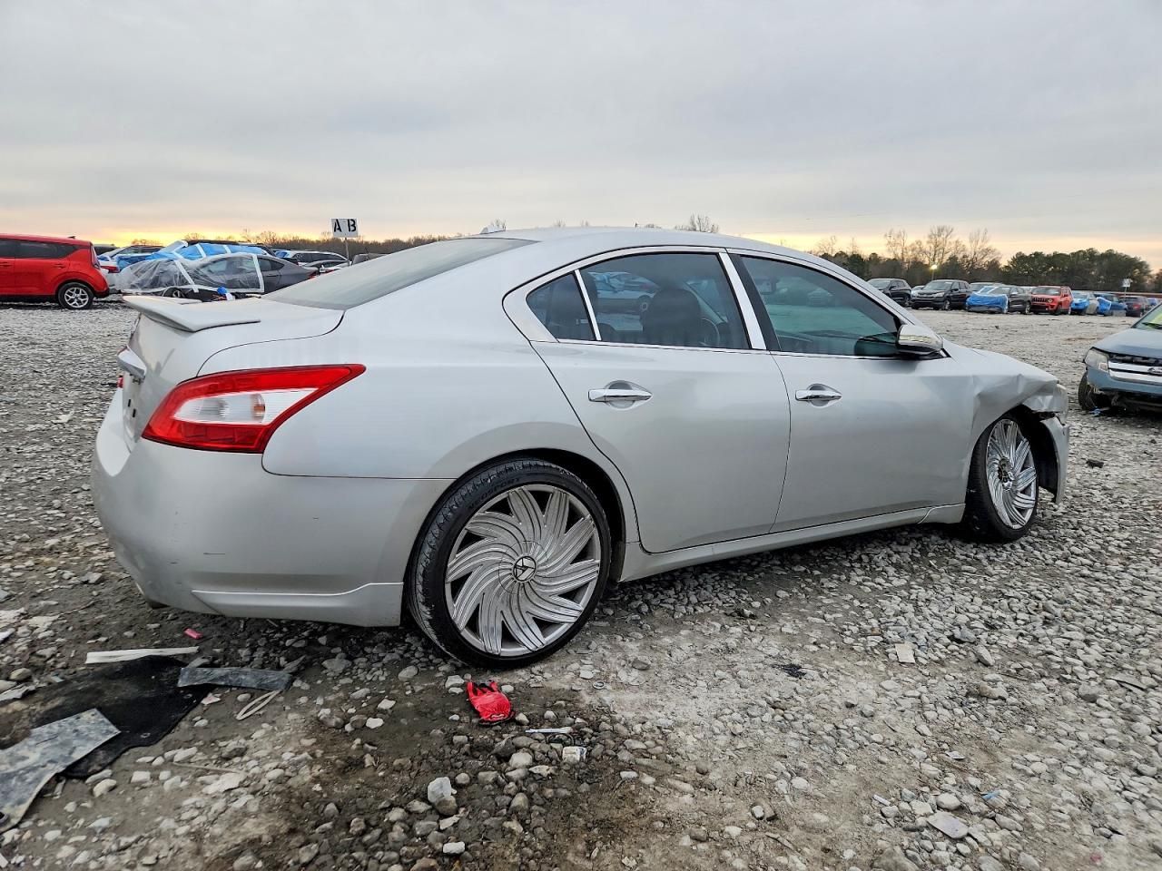 2011 Nissan Maxima s
