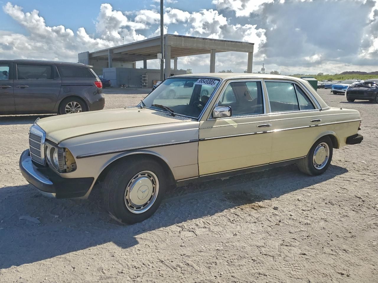 1977 Mercedes-Benz 1977 Mercedes Benz 300-class
