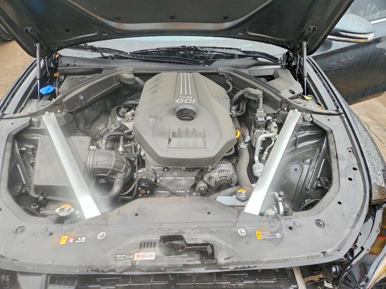 2022 Genesis G70 Base