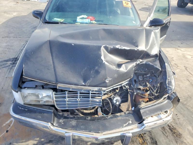 1995 Cadillac Fleetwood Base