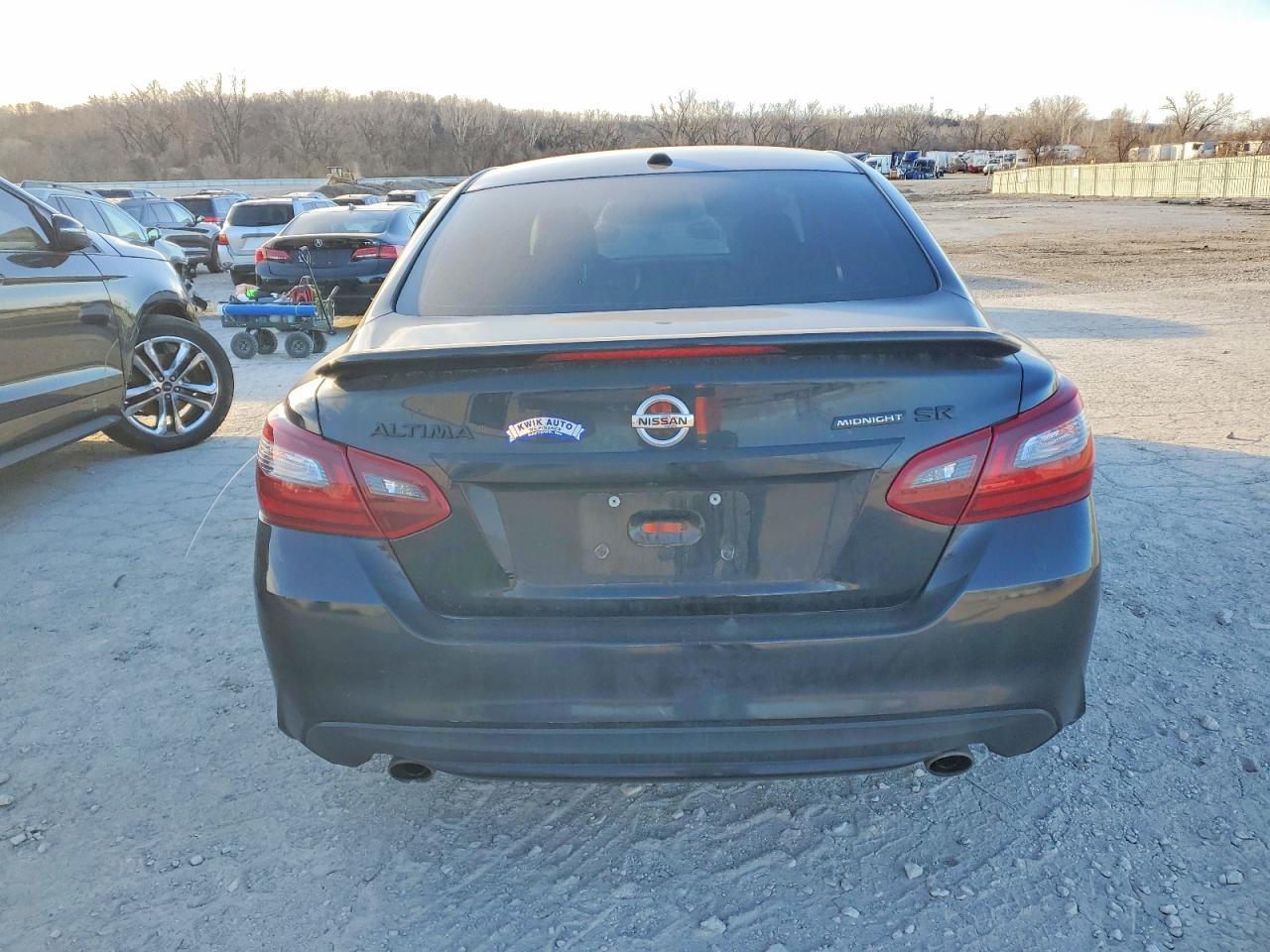 2018 Niss Altima 2.5 sr