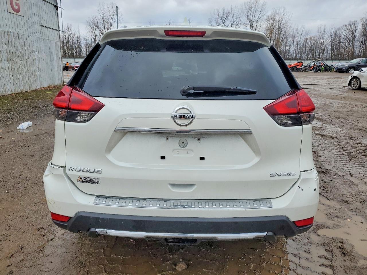 2017 Nissan Rogue sv