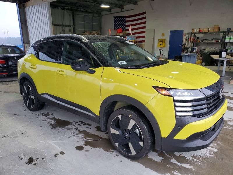 2026 Nissan Kicks sr