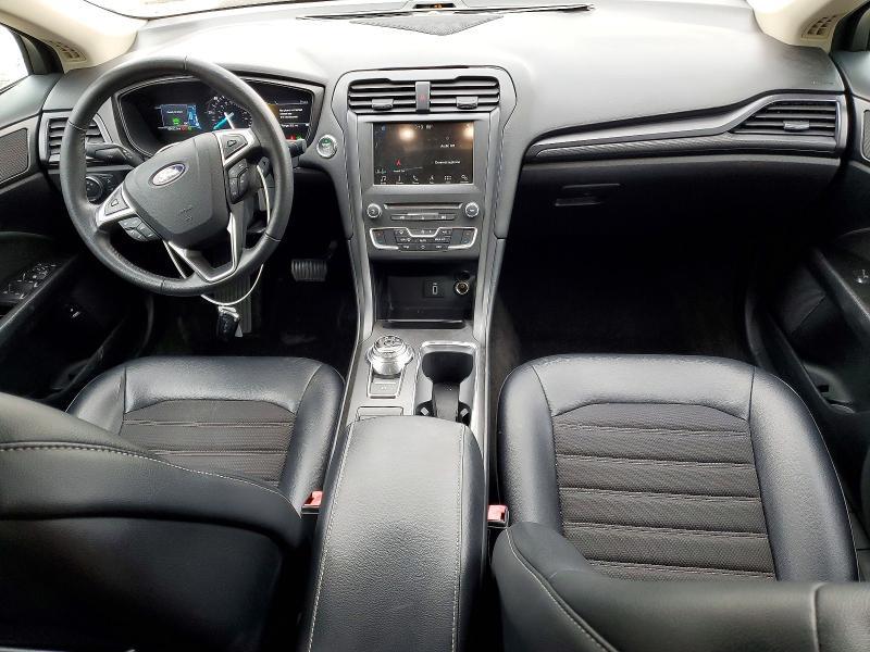 2018 Ford Fusion se Hybrid