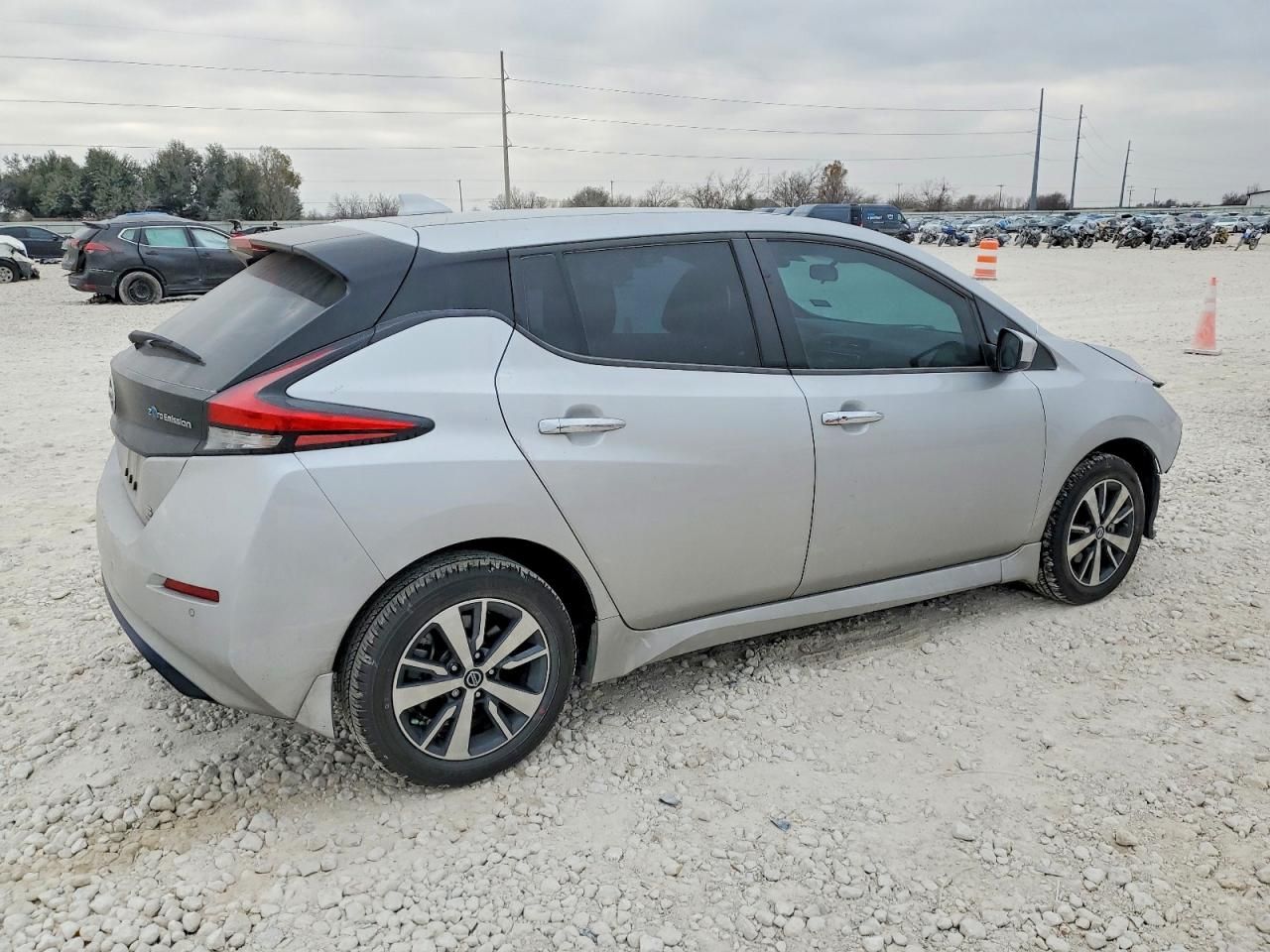 2022 Nissan Leaf s Plus