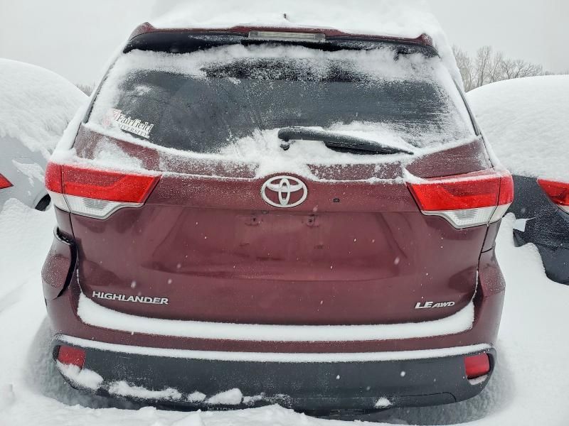 2018 Toyota Highlander le