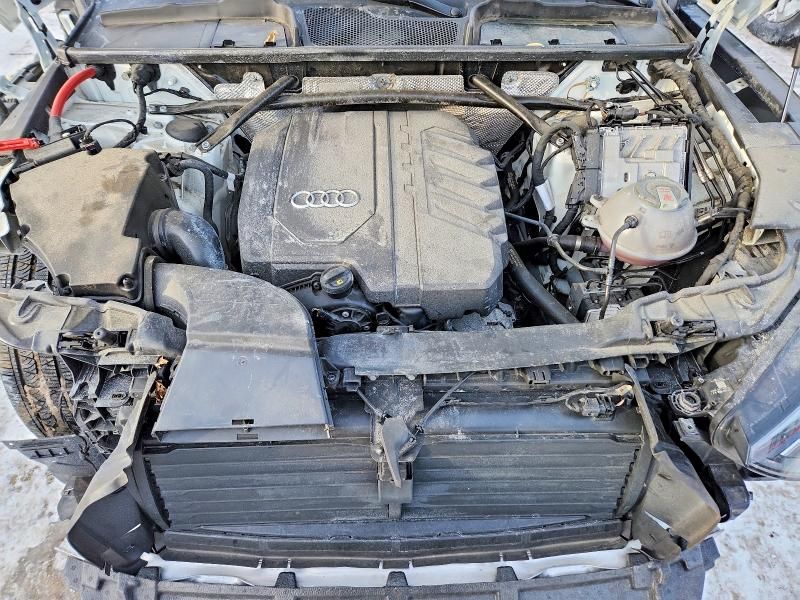 2023 Audi Q5 Premium Plus 45