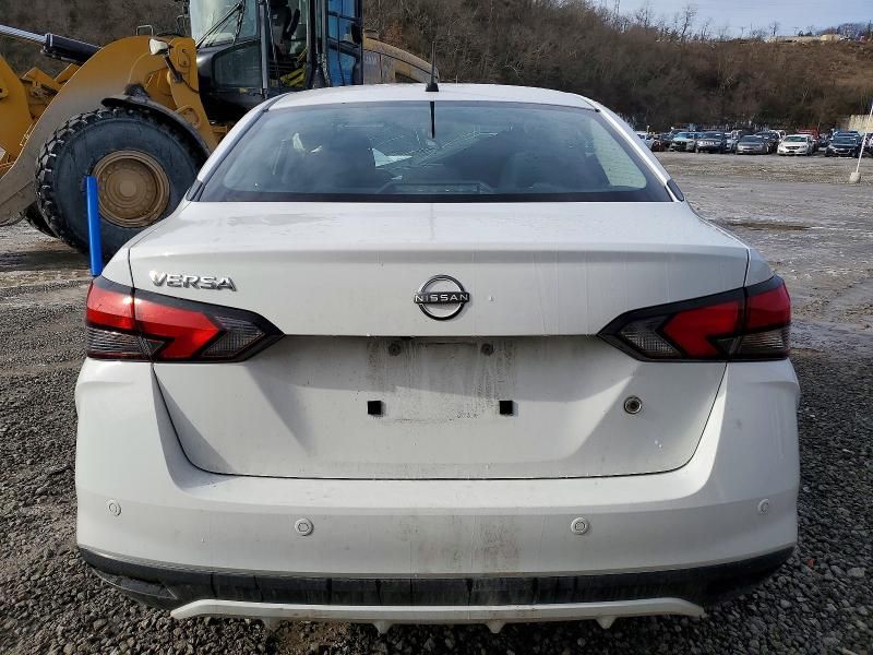 2024 Nissan Versa s
