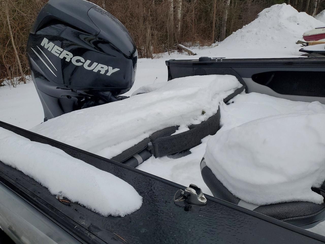 2012 Lund 18FT-1875 CROSSOVER, 50 MPH