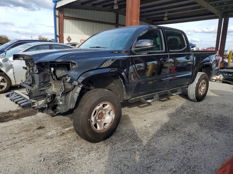 2017 Toyota Tacoma Double cab