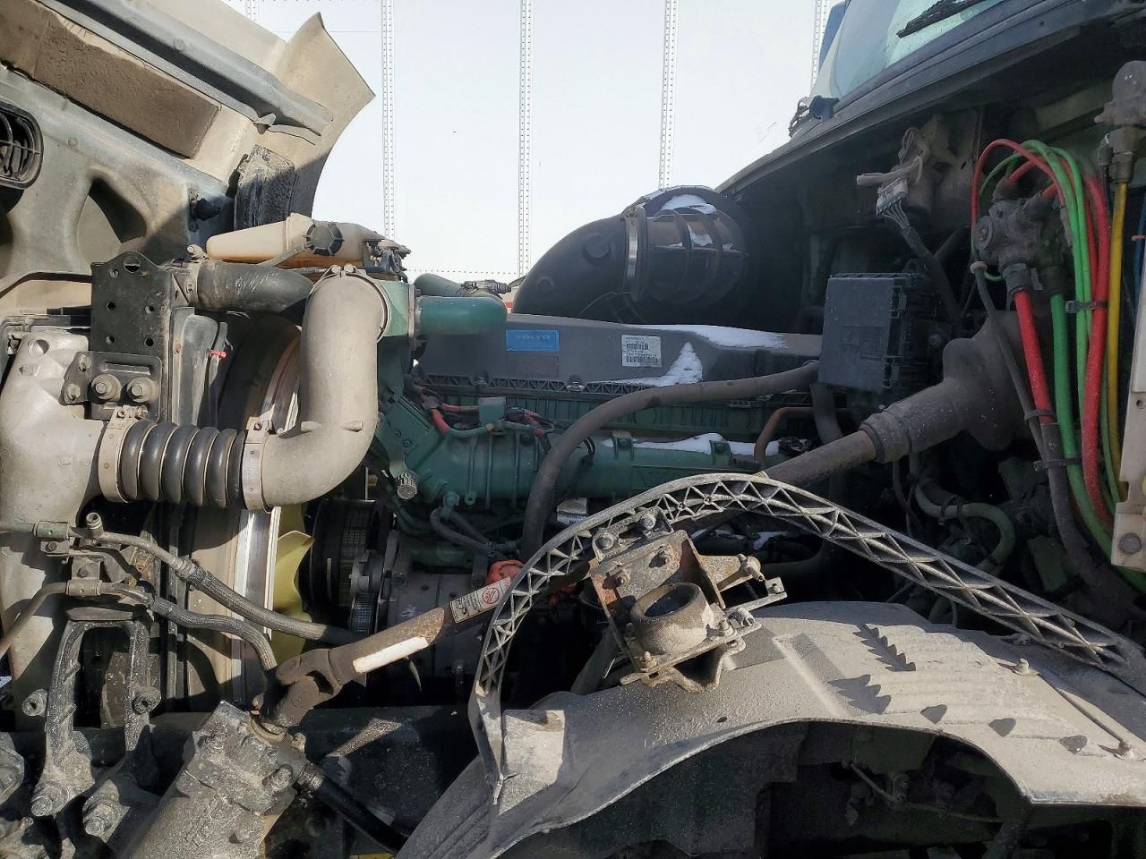 2015 Volvo VNL Semi Truck