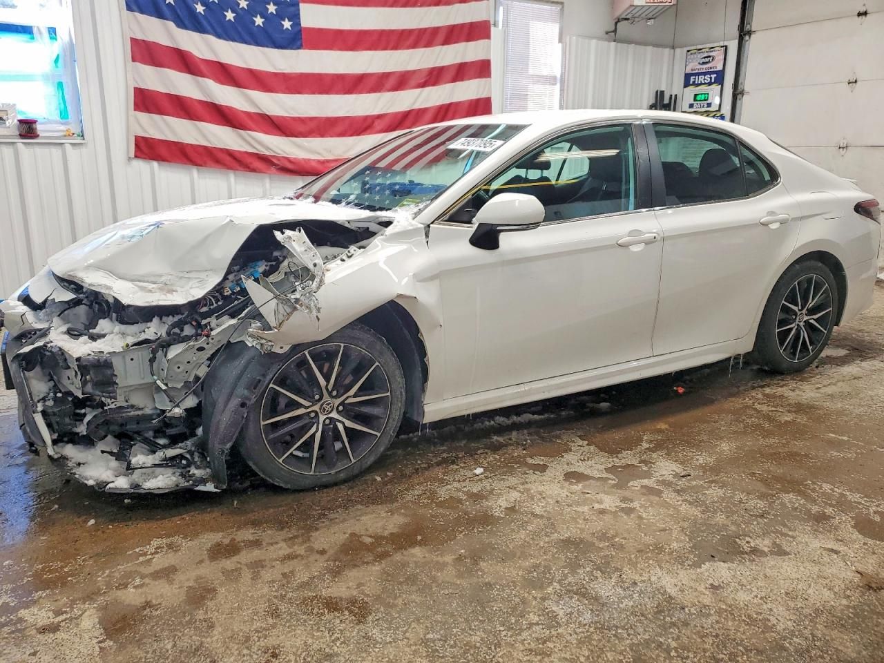 2021 Toyota Camry se