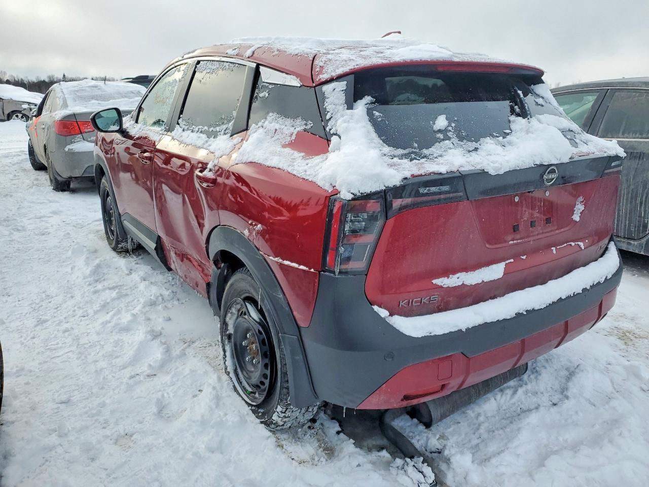 2025 Nissan Kicks sv