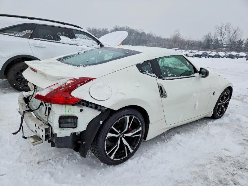 2018 Nissan 370z Base