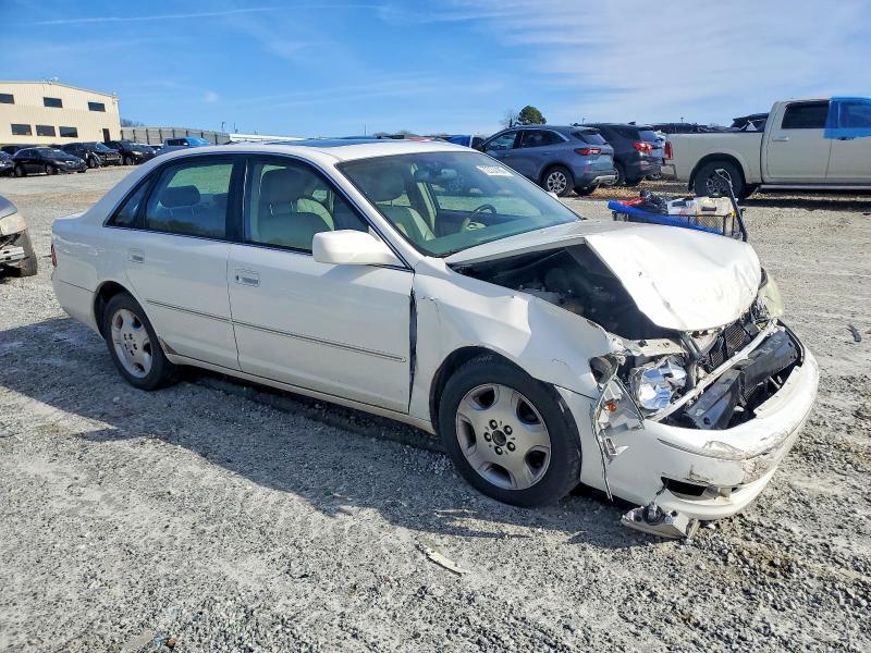 2004 Toyota Avalon xl