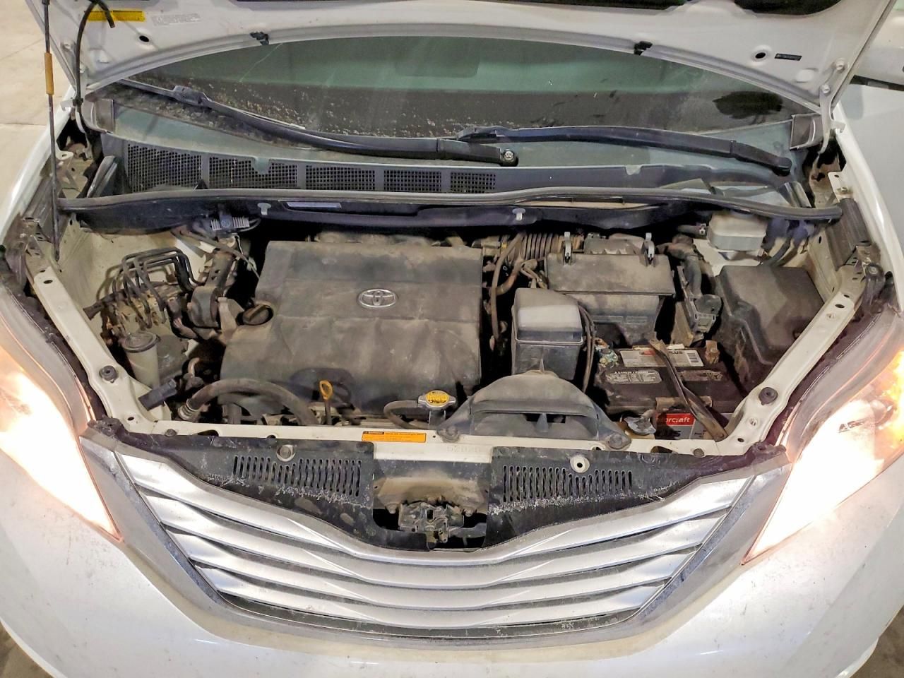 2013 Toyota Sienna xle