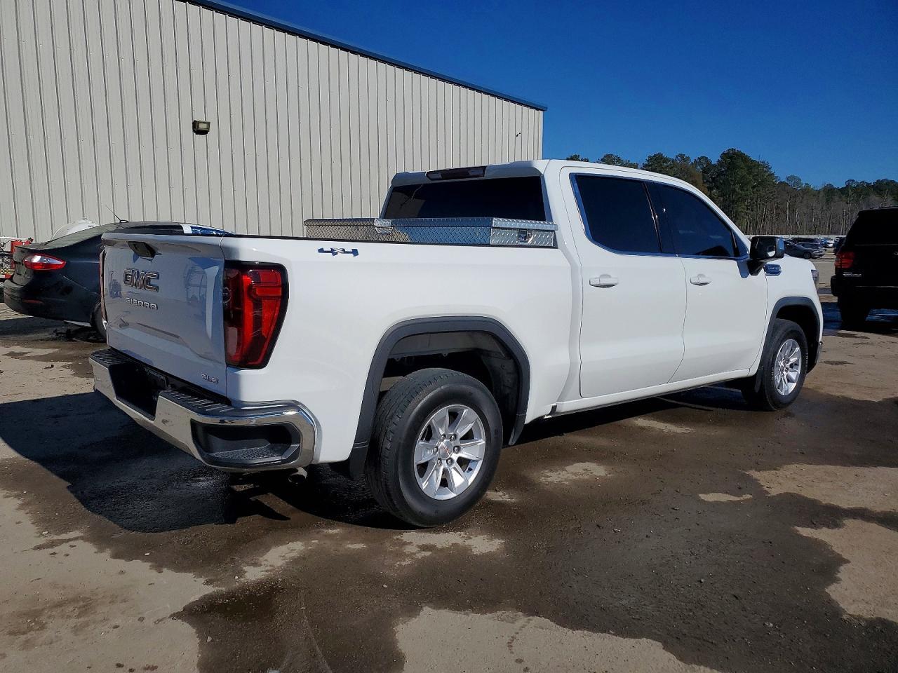 2020 GMC Sierra K1500 SLE