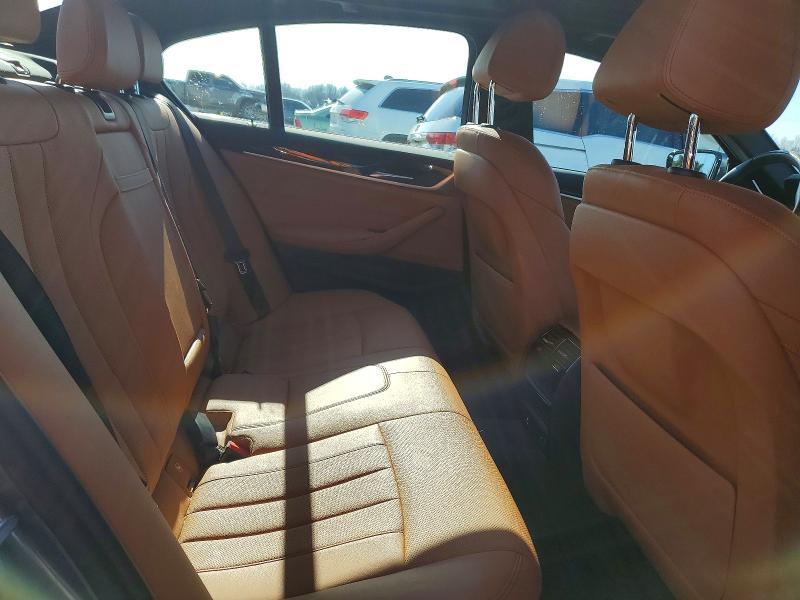 2022 BMW 530 i