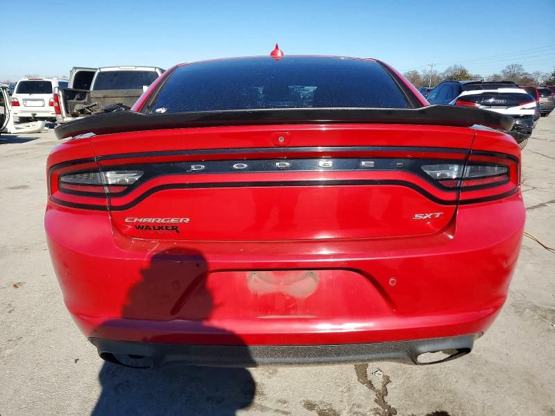 2016 Dodge Charger sxt