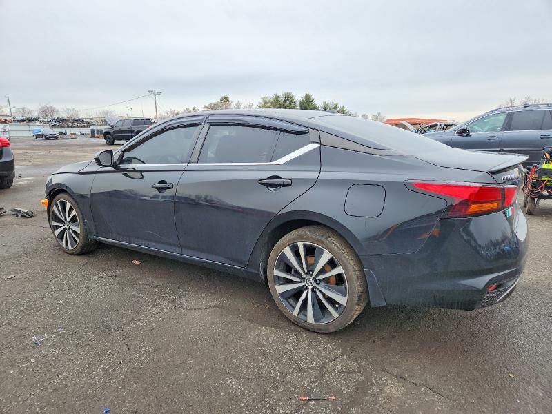 2020 Nissan Altima sr