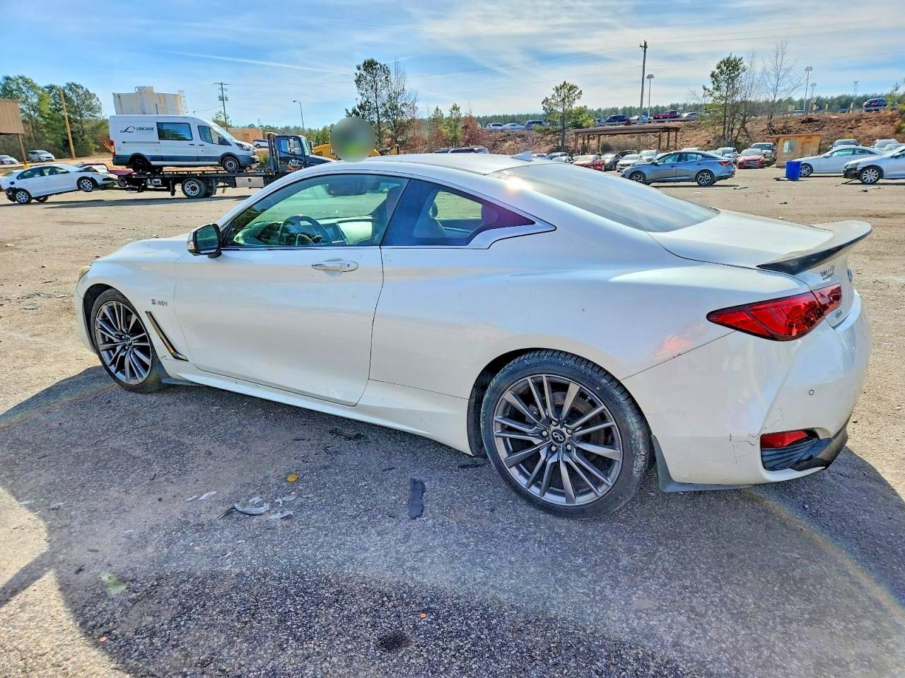 2017 Infiniti Q60 Premium