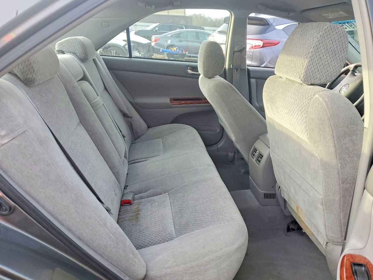 2003 Toyota Camry le