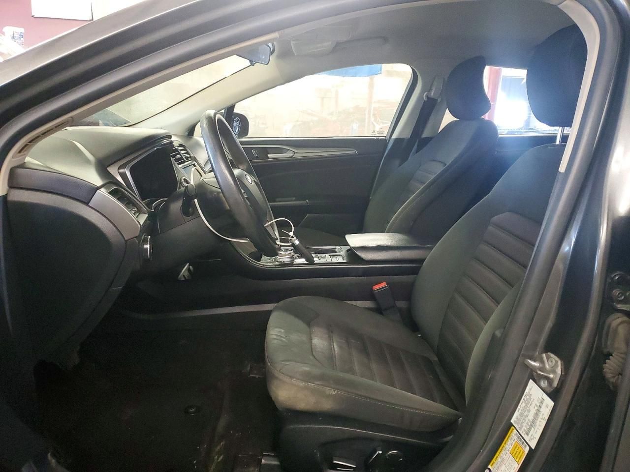 2018 Ford Fusion se Hybrid