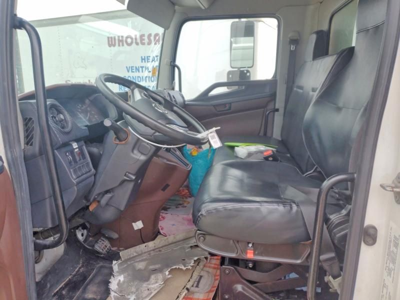 2021 Hino L6 BOX Truck