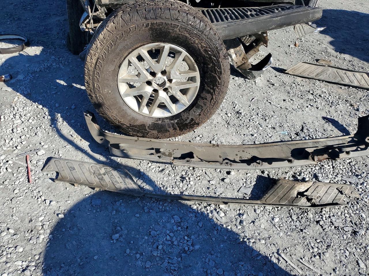 2017 Nissan Frontier s