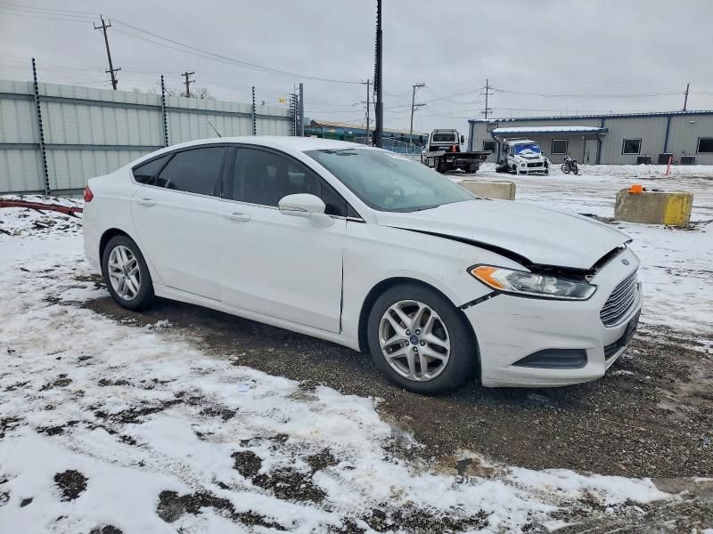 2016 Ford Fusion se