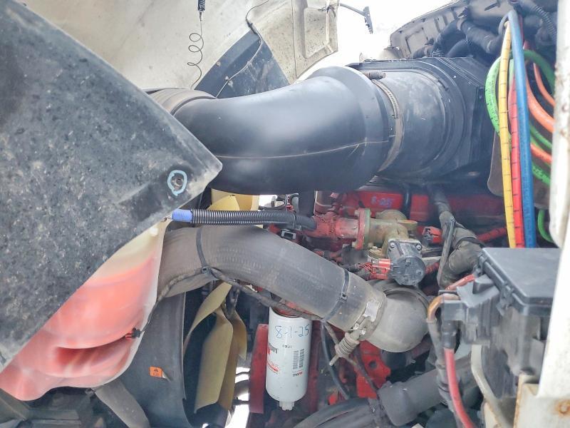 2011 Ford F750 Super Duty Bucket Truck